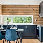 Ferienhaus Stunning In Gjemnes With Wifi Stokke (More og Romsdal)