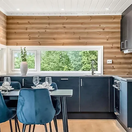 Holiday home 3 Bedroom Awesome In Gjemnes Stokke (More og Romsdal)