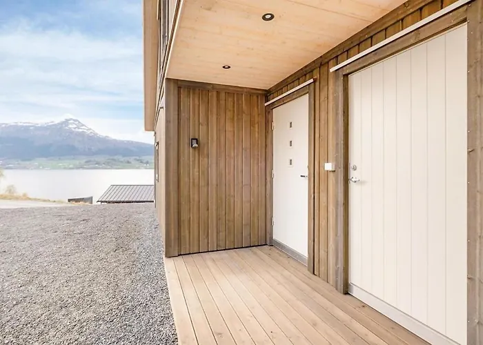Stunning In Gjemnes With Wifi Stokke (More og Romsdal)