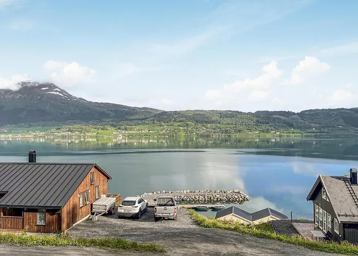 Stunning In Gjemnes With Wifi Casa de Férias Stokke (More og Romsdal)